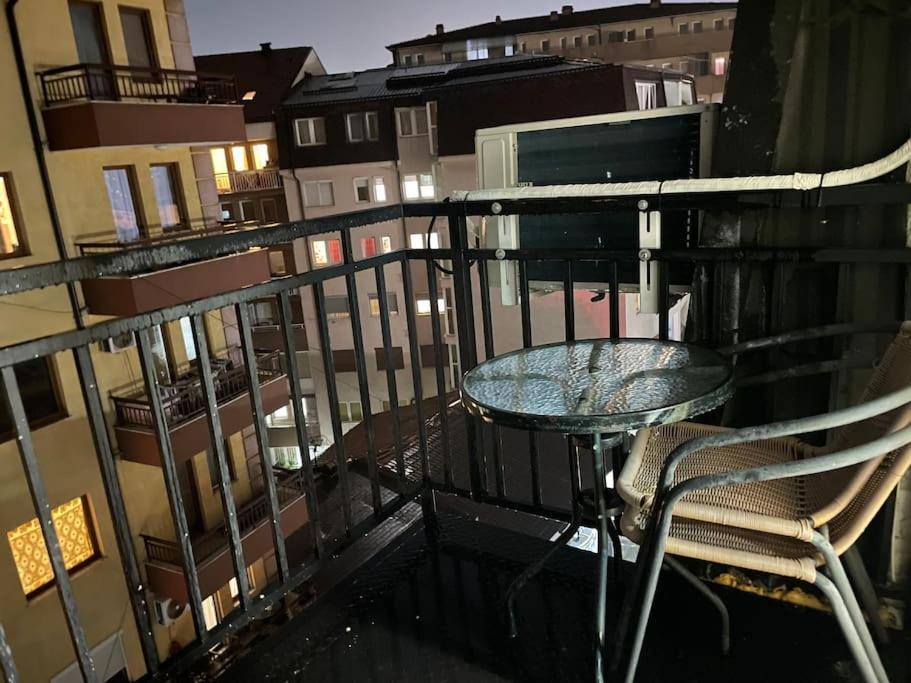 Sunny Prishtina Apartment Priştine Dış mekan fotoğraf