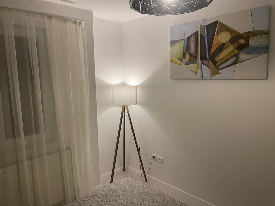 Sunny Prishtina Apartment Priştine Dış mekan fotoğraf